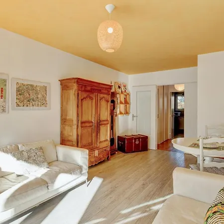 Charming And Calm 2br W Balcony At The Heart Of - Welkeys Appartement *
