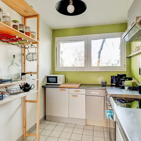 Appartement Charming And Calm 2br W Balcony At The Heart Of - Welkeys